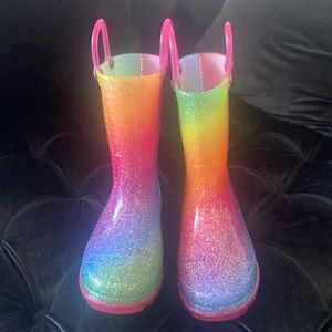 Kids rain boots Western Chief multi color glittery size 10 Toddlers.